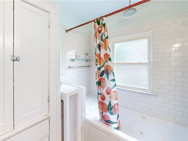 3317 E Monmouth Road, Cleveland Heights, OH 44118 Photo 22