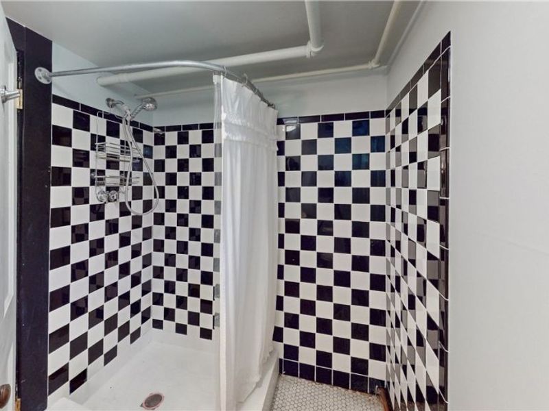 3317 E Monmouth Road, Cleveland Heights, OH 44118 Photo 31