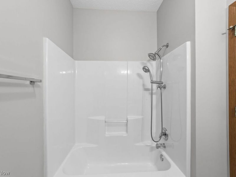 2401 Worthington Place, Avon, OH 44011 Photo 31