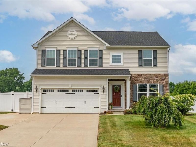 3627 Lake Center Street NW, Uniontown, OH 44685 Photo 1