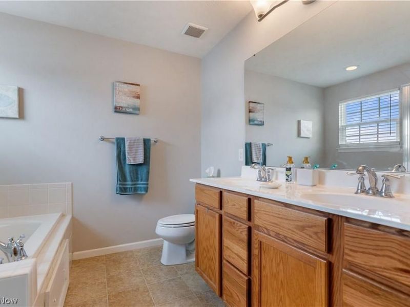 3627 Lake Center Street NW, Uniontown, OH 44685 Photo 19