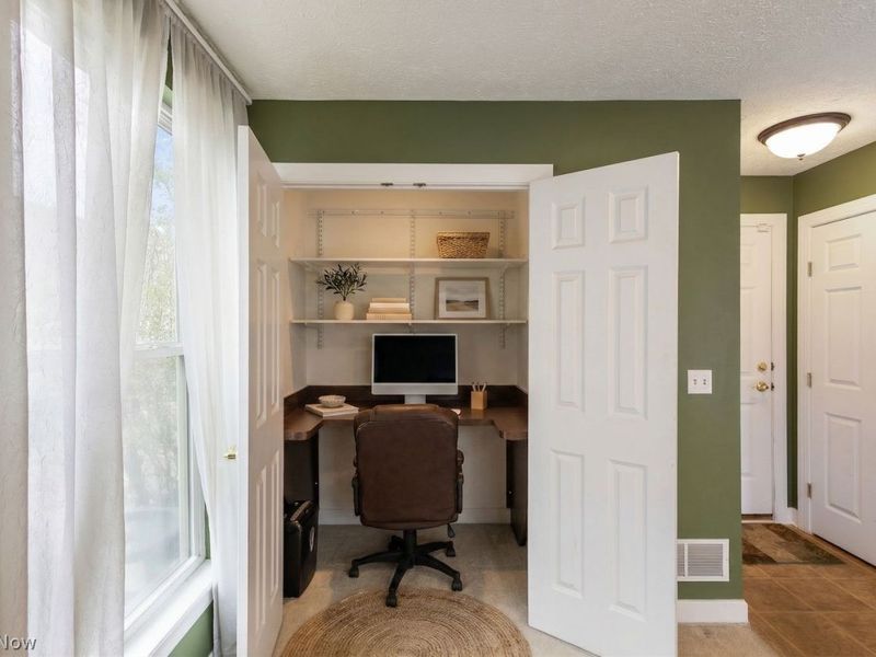 3686 E 65th Street, Cleveland, OH 44105 Photo 9