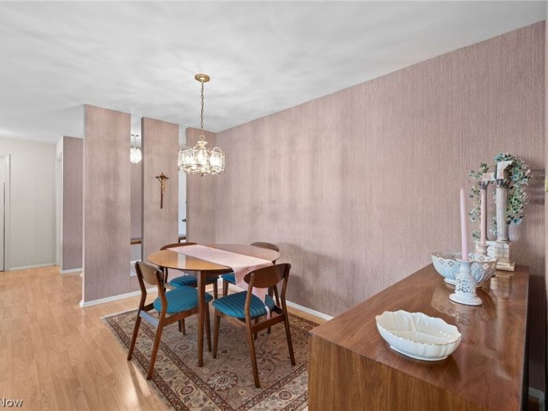 25805 Fairmount Boulevard, Unit 304, Beachwood, OH 44122 Photo 13