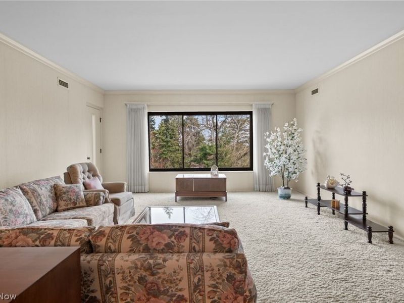 25805 Fairmount Boulevard, Unit 304, Beachwood, OH 44122 Photo 14