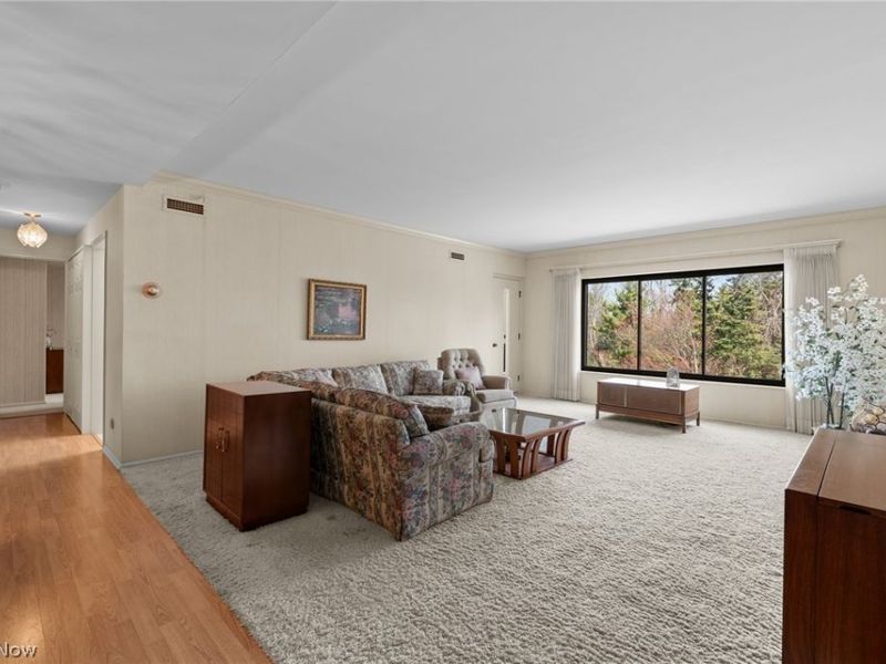 25805 Fairmount Boulevard, Unit 304, Beachwood, OH 44122 Photo 15