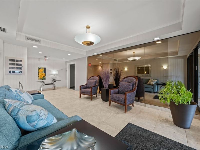 25805 Fairmount Boulevard, Unit 304, Beachwood, OH 44122 Photo 5