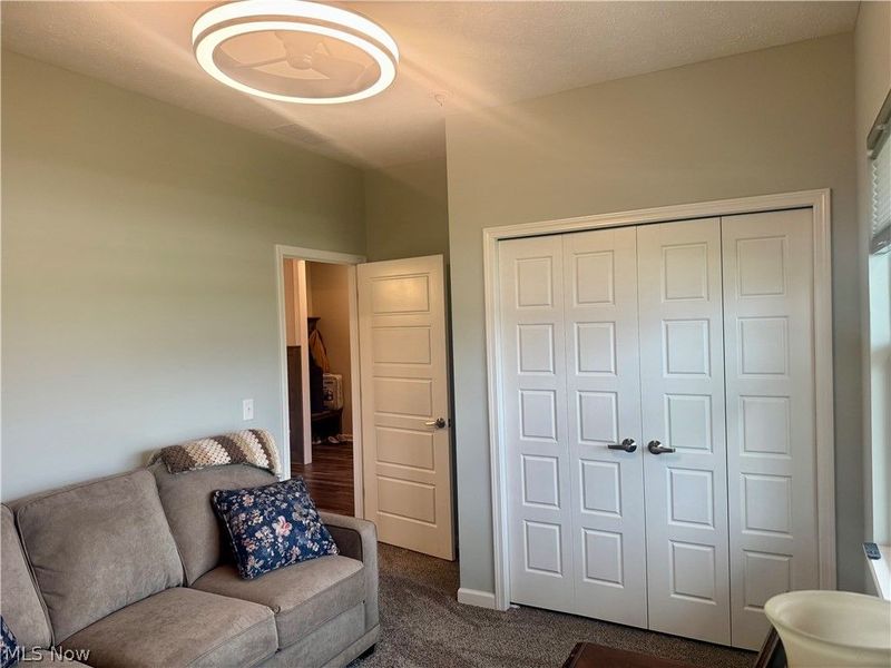 658 Apple Ridge Drive, Elyria, OH 44035 Photo 10