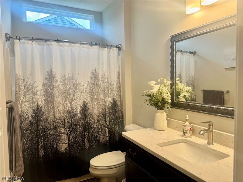 658 Apple Ridge Drive, Elyria, OH 44035 Photo 11