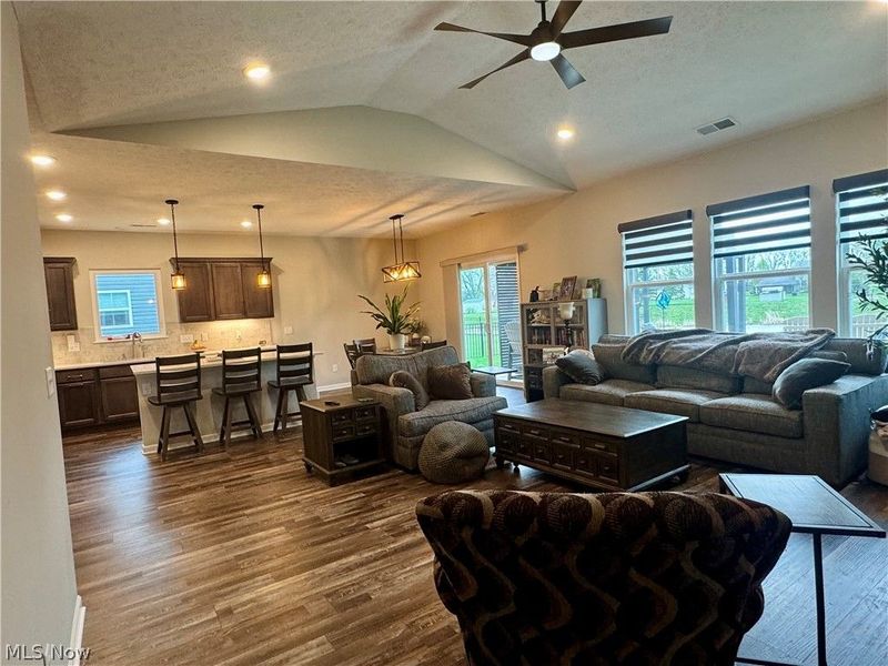 658 Apple Ridge Drive, Elyria, OH 44035 Photo 15