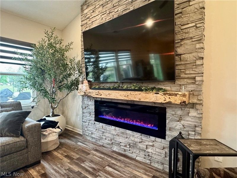 658 Apple Ridge Drive, Elyria, OH 44035 Photo 17