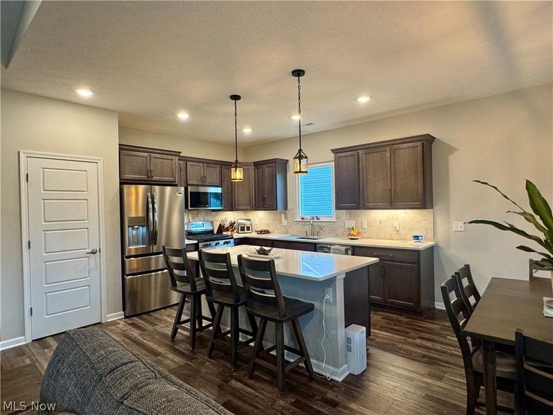 658 Apple Ridge Drive, Elyria, OH 44035 Photo 21