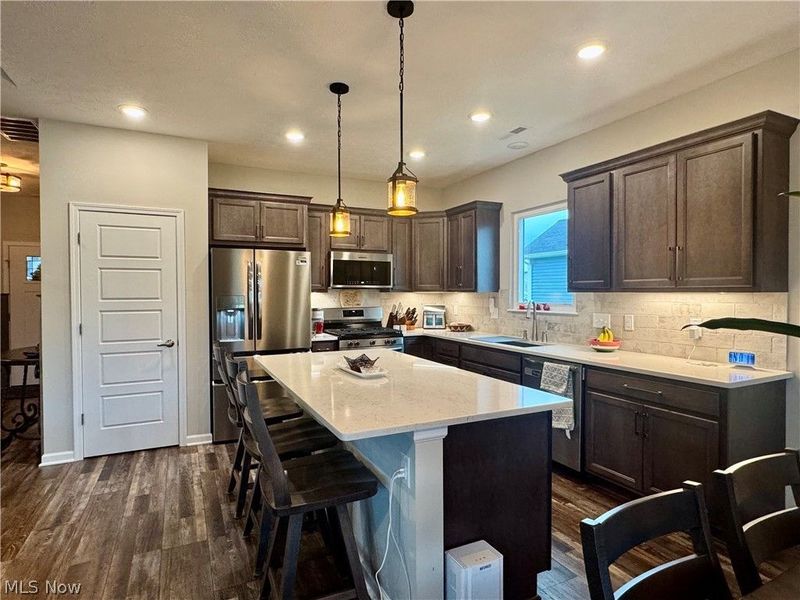 658 Apple Ridge Drive, Elyria, OH 44035 Photo 25