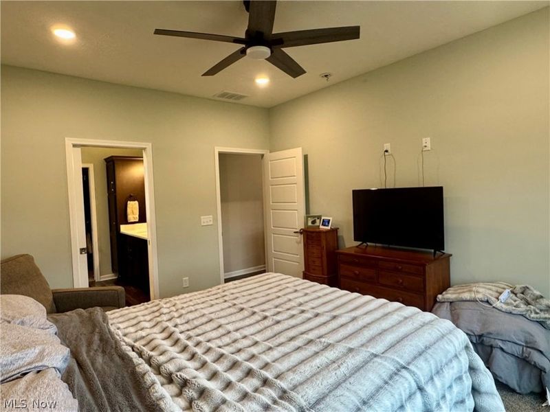 658 Apple Ridge Drive, Elyria, OH 44035 Photo 31