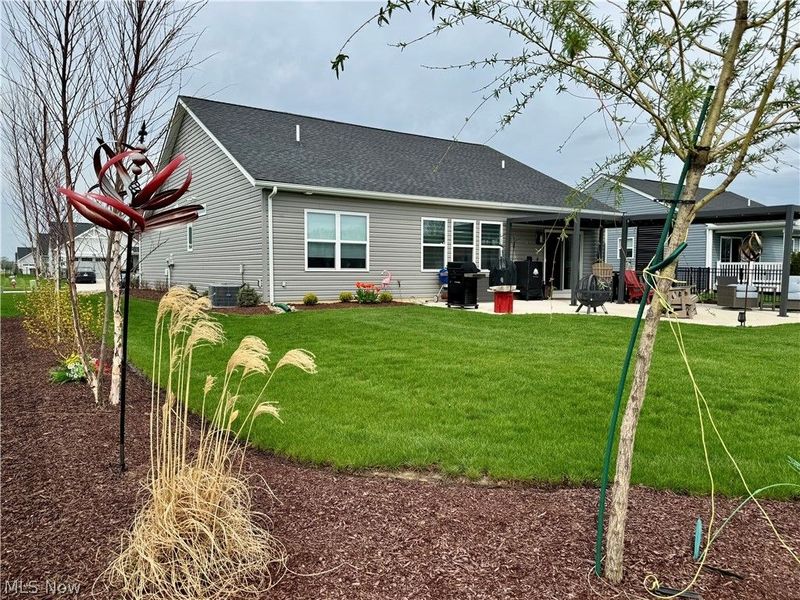 658 Apple Ridge Drive, Elyria, OH 44035 Photo 5