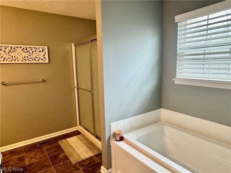 9011 Wyllys Drive, North Ridgeville, OH 44039 Photo 29