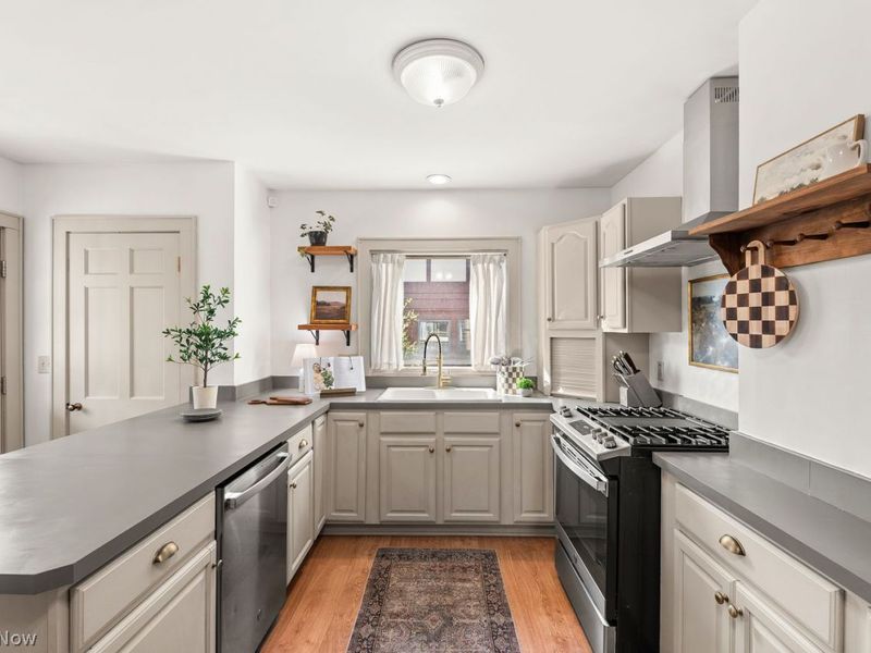 4291 W 196th Street, Fairview Park, OH 44126 Photo 15