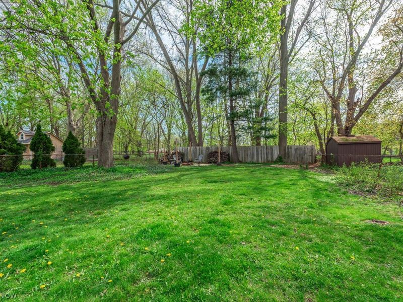 4291 W 196th Street, Fairview Park, OH 44126 Photo 34