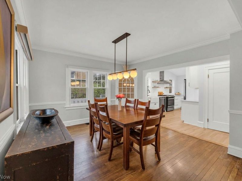 1055 Cliffdale Avenue, Lakewood, OH 44107 Photo 11