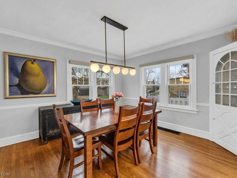 1055 Cliffdale Avenue, Lakewood, OH 44107 Photo 12