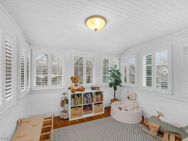 1055 Cliffdale Avenue, Lakewood, OH 44107 Photo 23