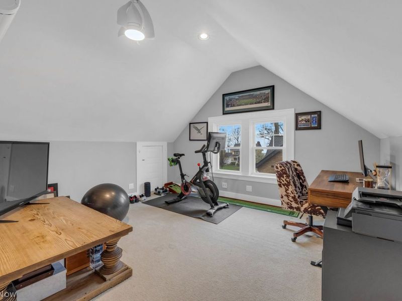 1055 Cliffdale Avenue, Lakewood, OH 44107 Photo 28