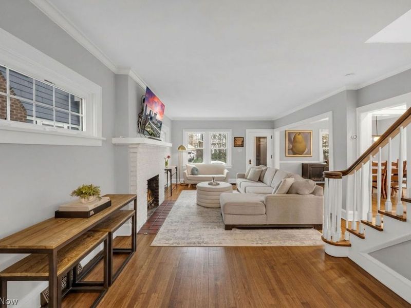 1055 Cliffdale Avenue, Lakewood, OH 44107 Photo 8