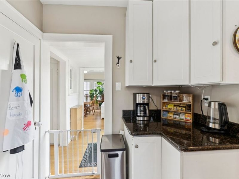 2925 E Overlook Road, Cleveland Heights, OH 44118 Photo 17