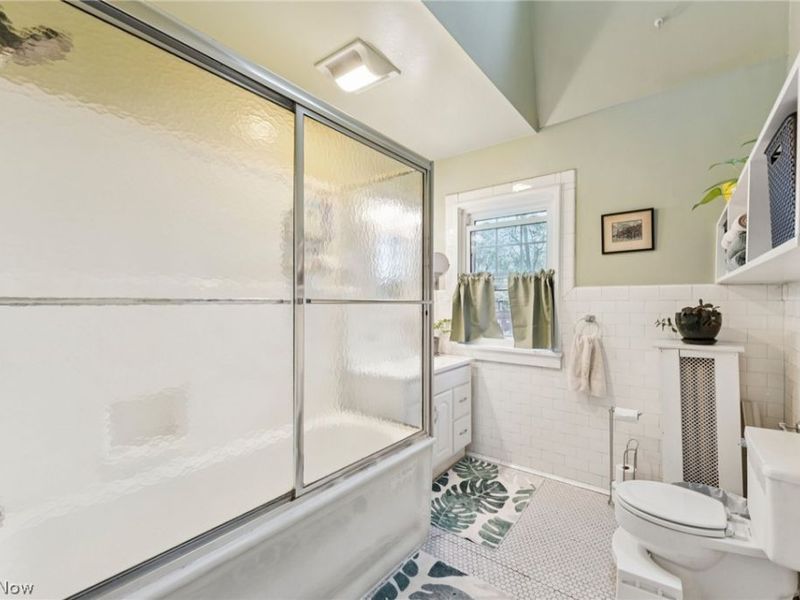 2925 E Overlook Road, Cleveland Heights, OH 44118 Photo 22