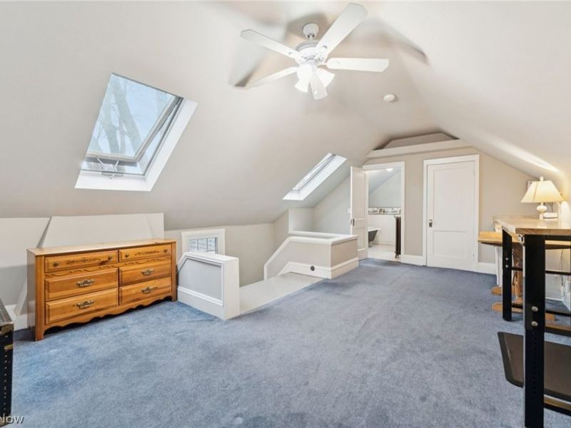 2925 E Overlook Road, Cleveland Heights, OH 44118 Photo 32