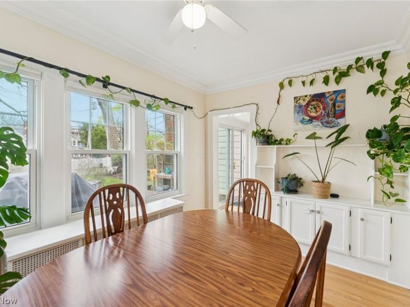 2925 E Overlook Road, Cleveland Heights, OH 44118 Photo 9