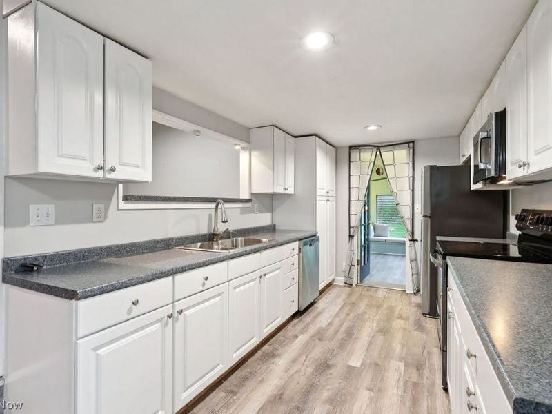 168 Huffman Avenue, Doylestown, OH 44230 Photo 11