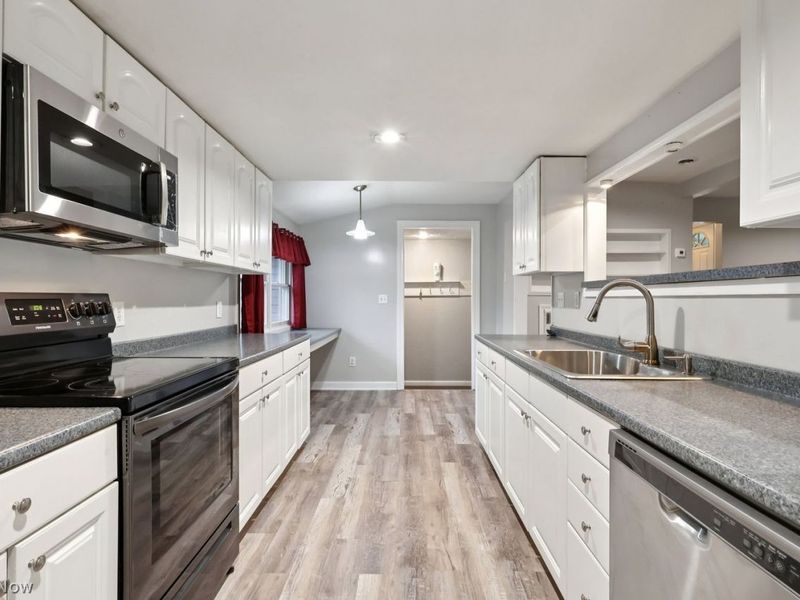 168 Huffman Avenue, Doylestown, OH 44230 Photo 12