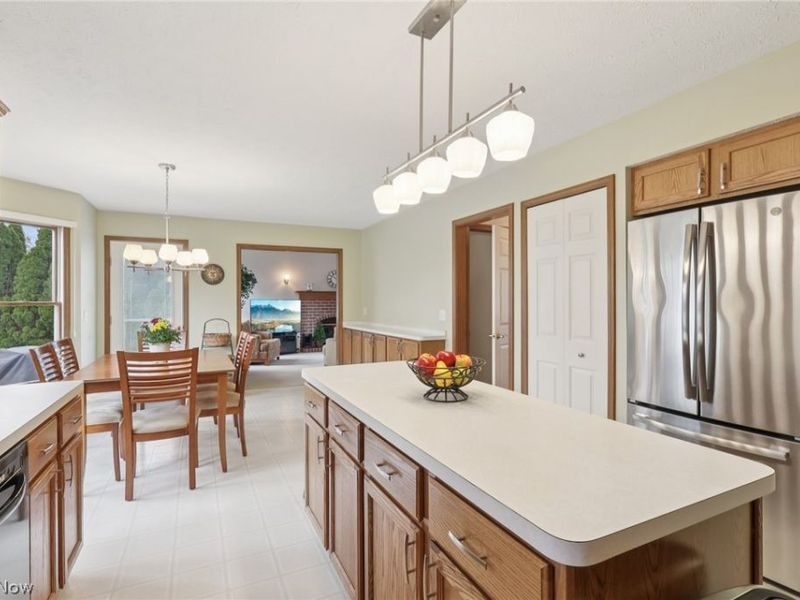 35877 Wyndemere Way, Avon, OH 44011 Photo 18