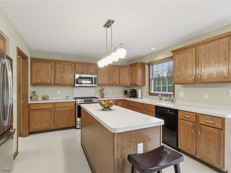 35877 Wyndemere Way, Avon, OH 44011 Photo 19