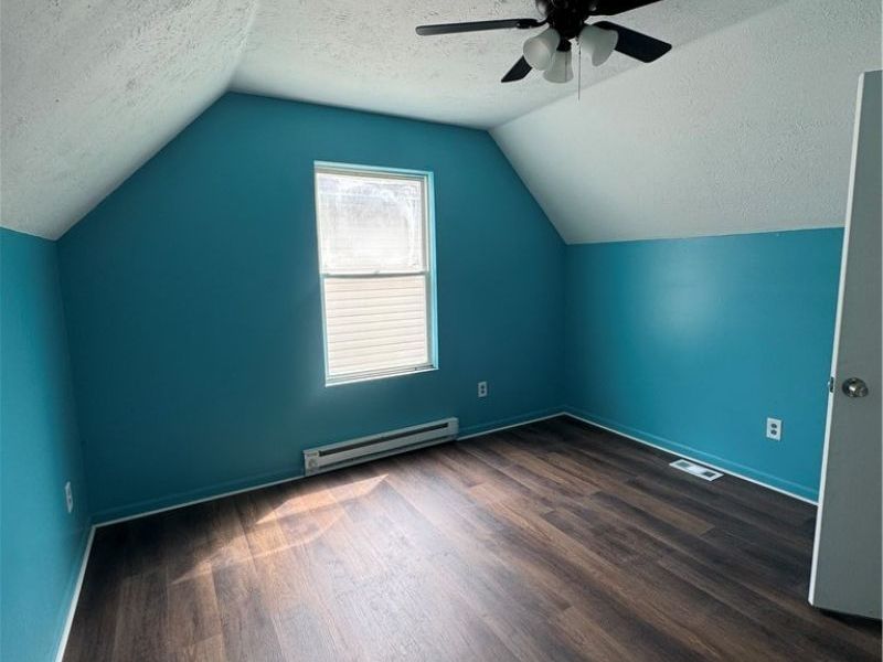 359 W Chalmers Avenue, Youngstown, OH 44511 Photo 7