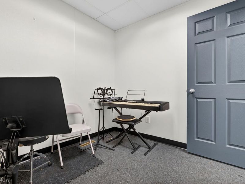 215 Church Street, Amherst, OH 44001 Photo 14