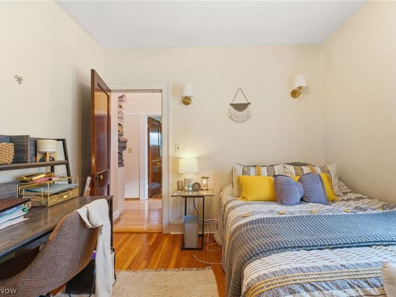 2087 Chesterland Avenue, Lakewood, OH 44107 Photo 36