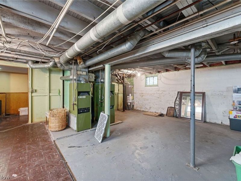 2087 Chesterland Avenue, Lakewood, OH 44107 Photo 41