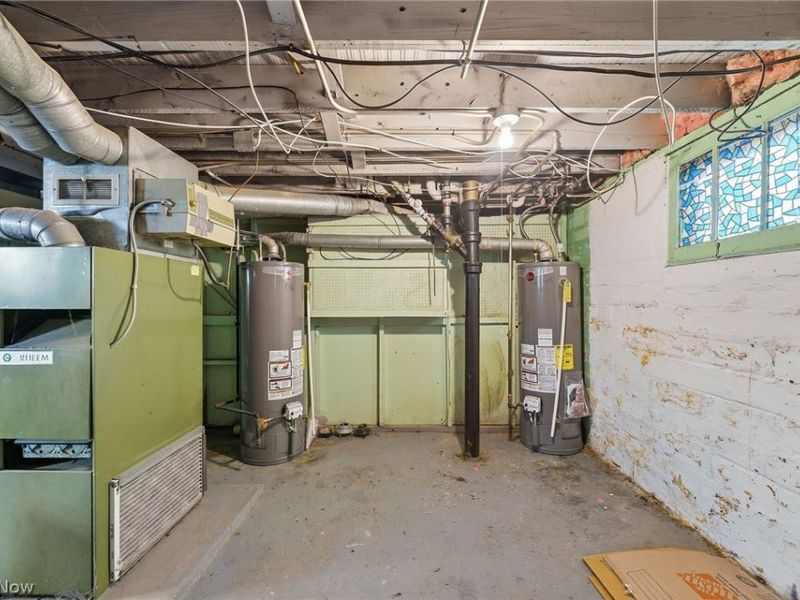 2087 Chesterland Avenue, Lakewood, OH 44107 Photo 42