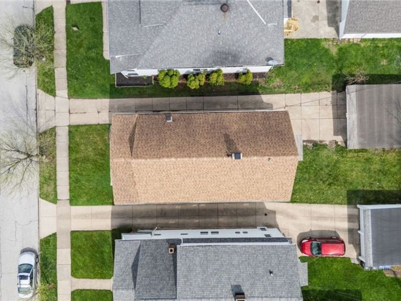 2087 Chesterland Avenue, Lakewood, OH 44107 Photo 48