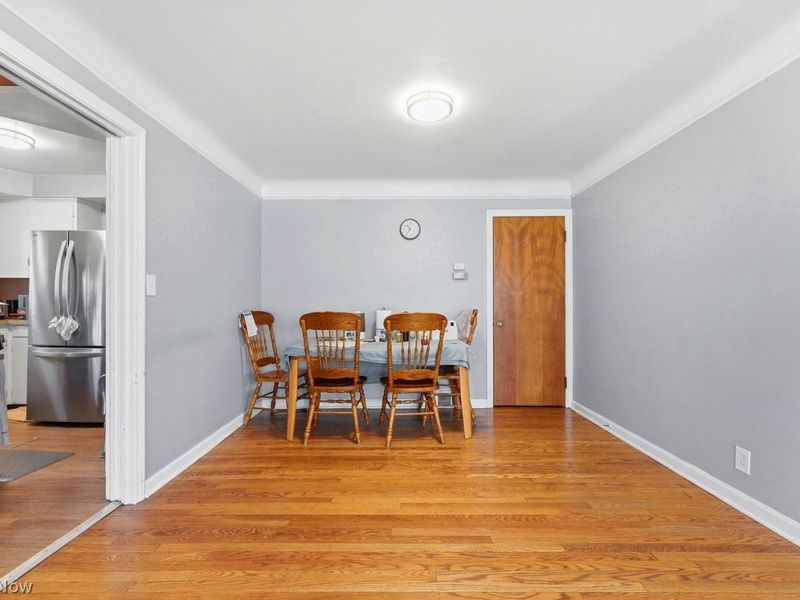 19829 Winslow Road, Shaker Heights, OH 44122 Photo 13