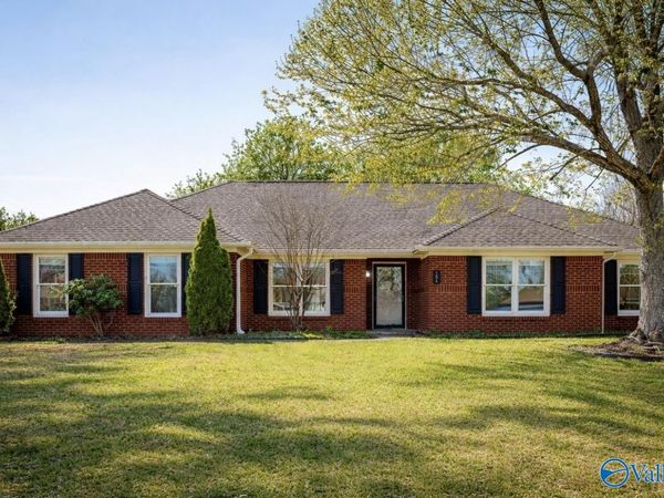 124 NW Derwent Lane, Huntsville, AL 35810