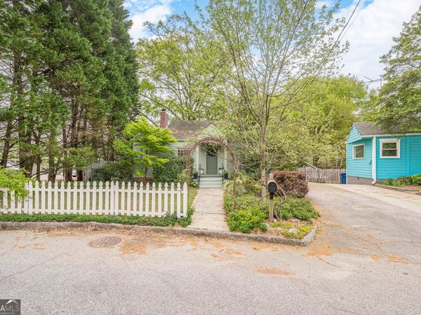 712 Berkeley Avenue NW, Atlanta, GA 30318