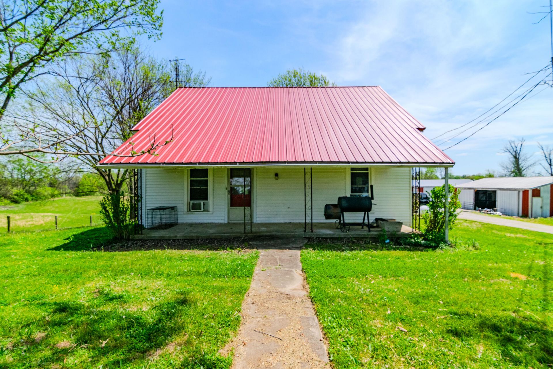 1081 Johnson Road, Lawrenceburg, KY 40342 Main Photo