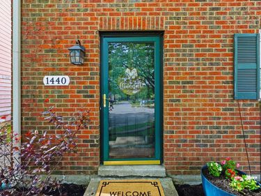 1440 Deer Lake Circle, Lexington, KY 40515