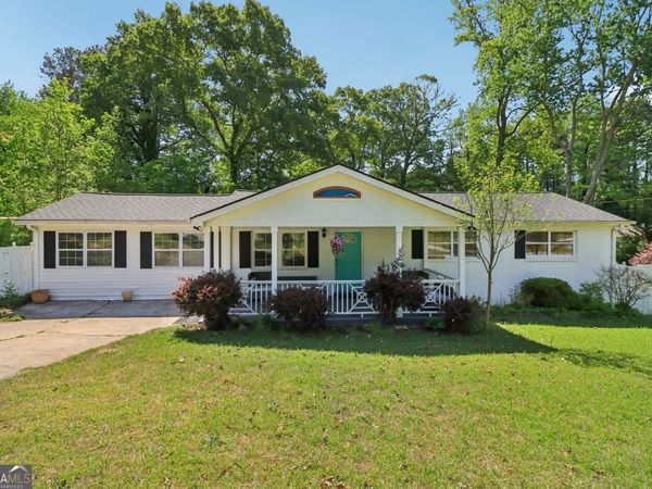 2344 Chestnut Log Place, Lithia Springs, GA 30122