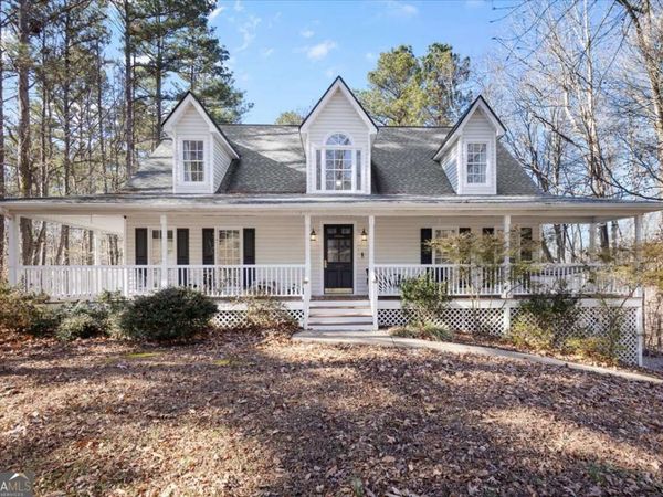 60 Warrenton Drive, Douglasville, GA 30134