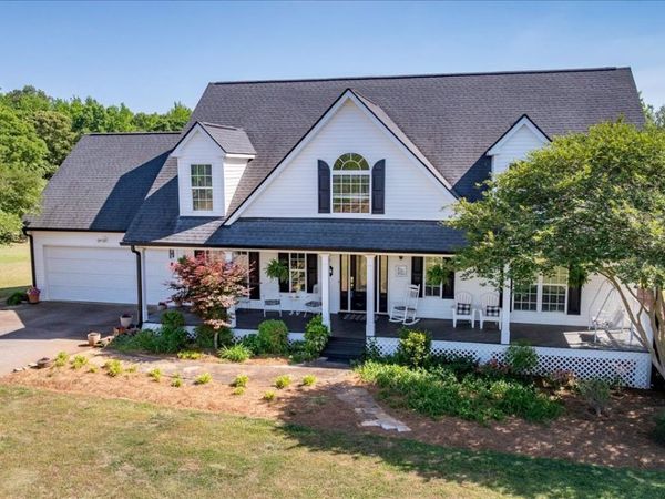 495 Hanley Road, Hull, GA 30646