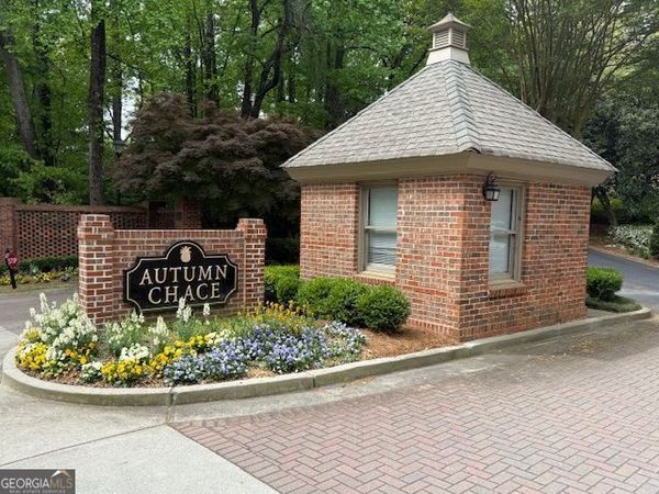 318 NE The Chace NE, Atlanta, GA 30328