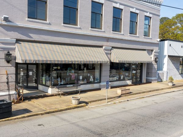 18109 Main Street, Woodbury, GA 30293